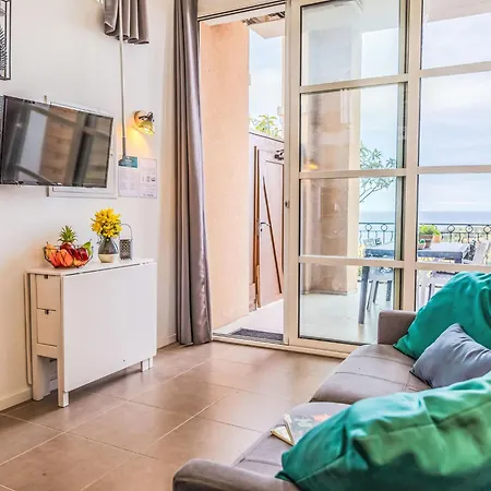 Appartement J6 174 L'esquinade By Interhome *